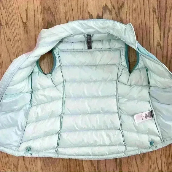 Mountain Hardware Women’s Ratio Down Puffer Vest Size X-Small - Picture 12 of 14